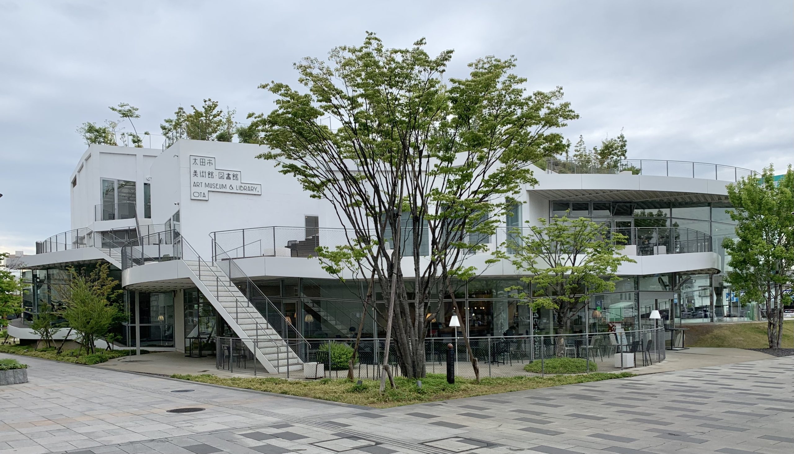 「太田市美術館・図書館」をご紹介します。平田晃久建築設計事務所 群馬県太田市